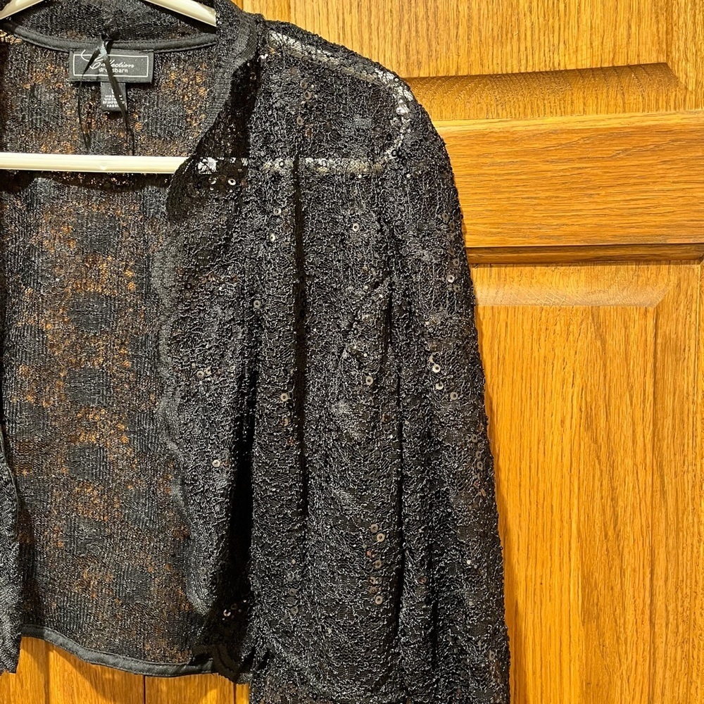 Dressbarn Collection Elegant Black Lace Sequin Cropped Jacket - Size Large - Picture 3 of 11